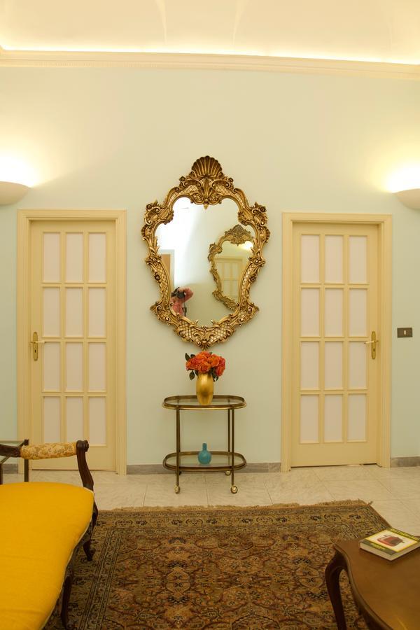 Bed and Breakfast La Terrazza Di Dante Neapel Exterior foto