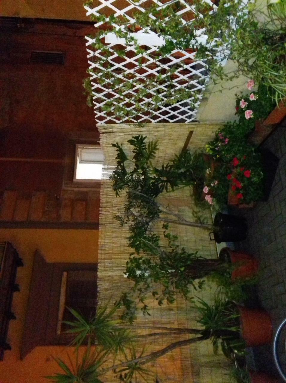 Bed and Breakfast La Terrazza Di Dante Neapel Exterior foto